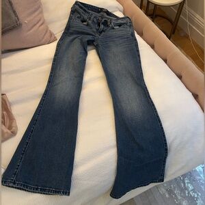 Low Rise Flare Jeans Hollister